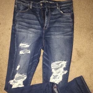 Size 16 medium wash ripped American Eagle jeggings
